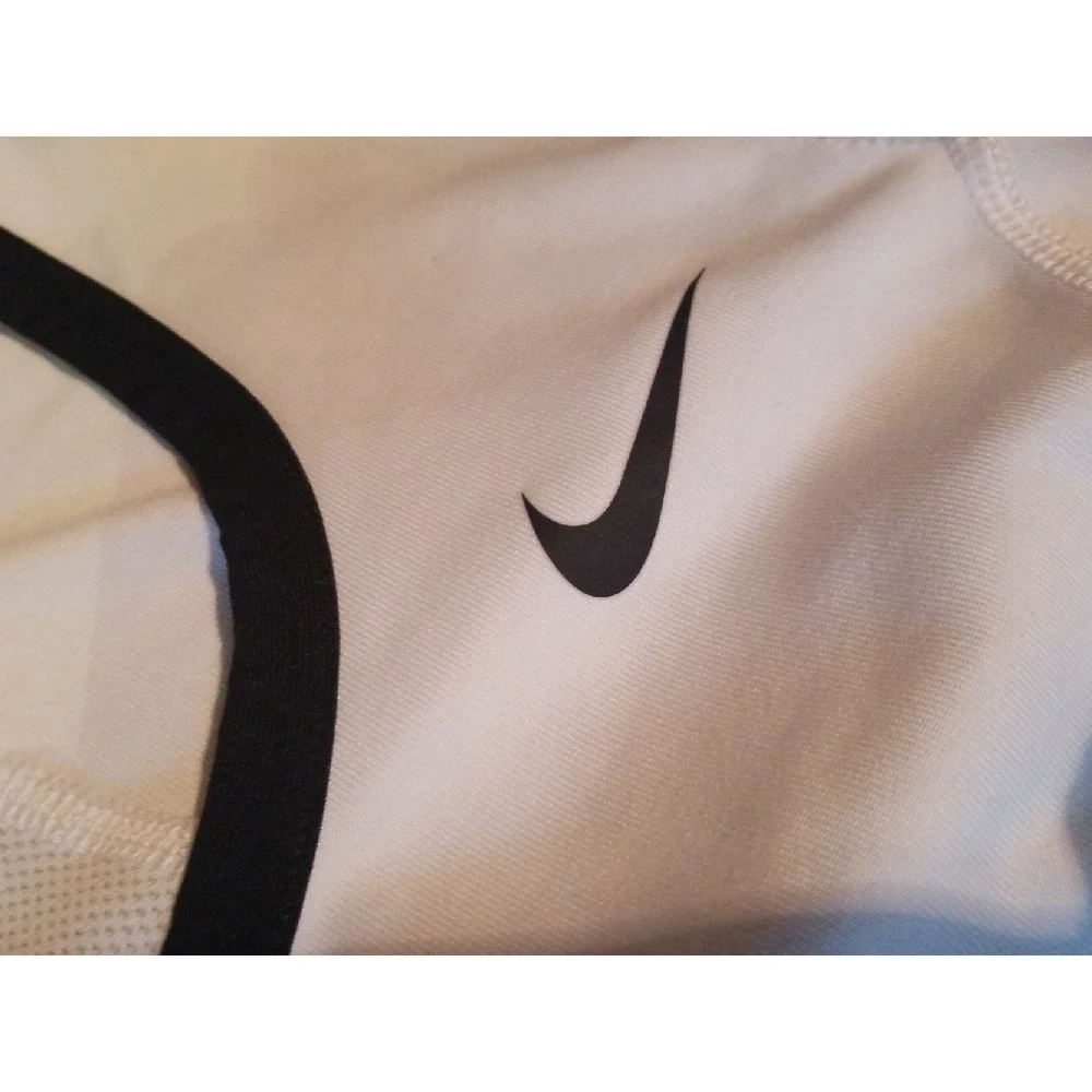 Nike shirts for women‎ dri fit med